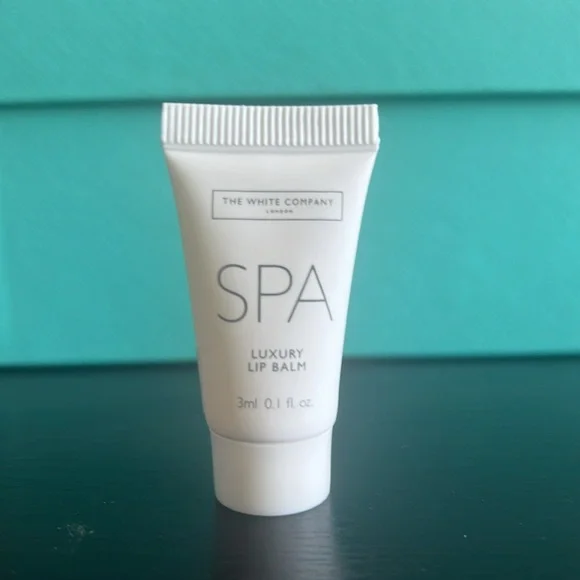 NWOT White company Travel Bag - Picture 7 of 7